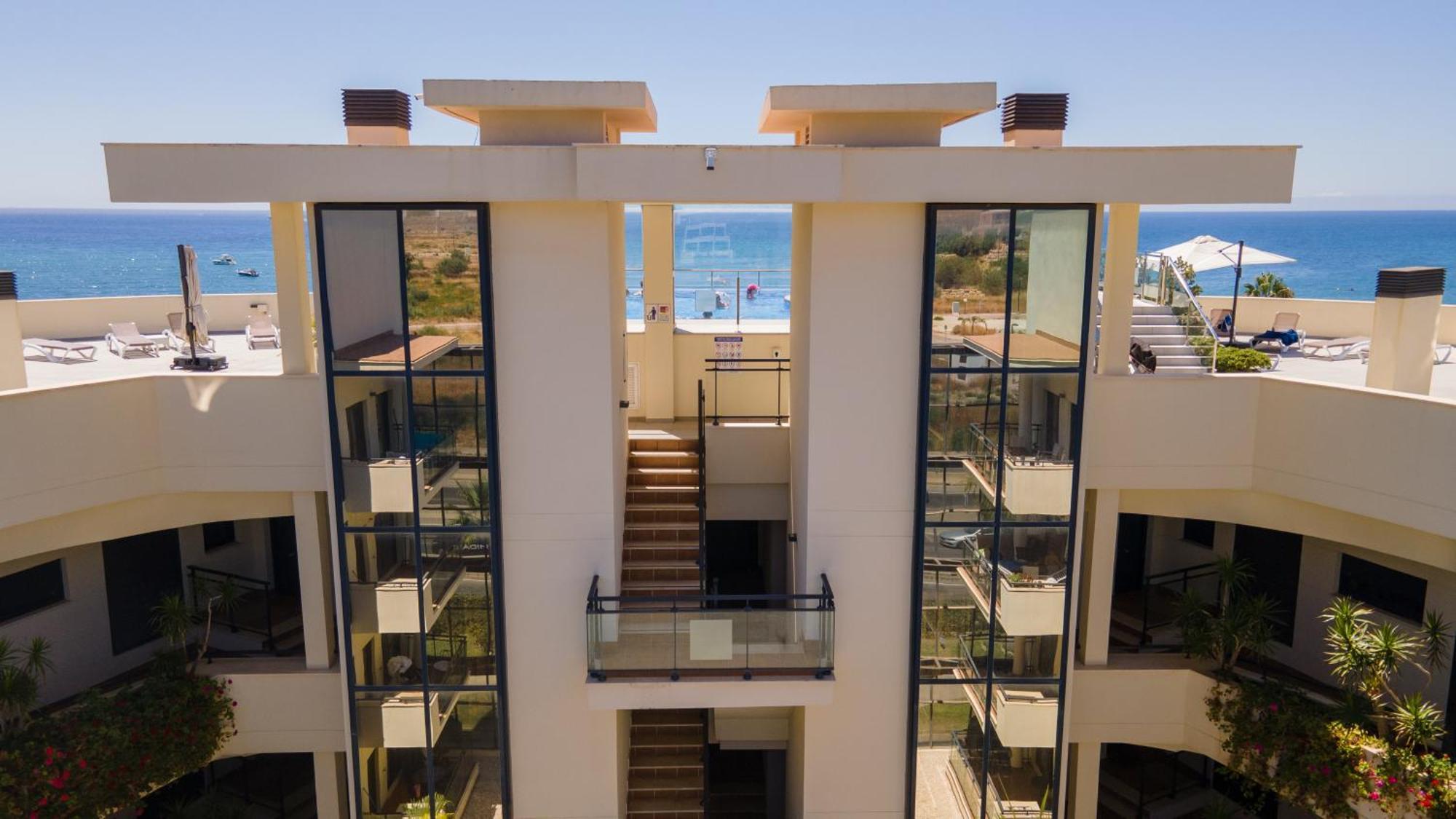 Hello Cosmo Leilighet Estepona Eksteriør bilde